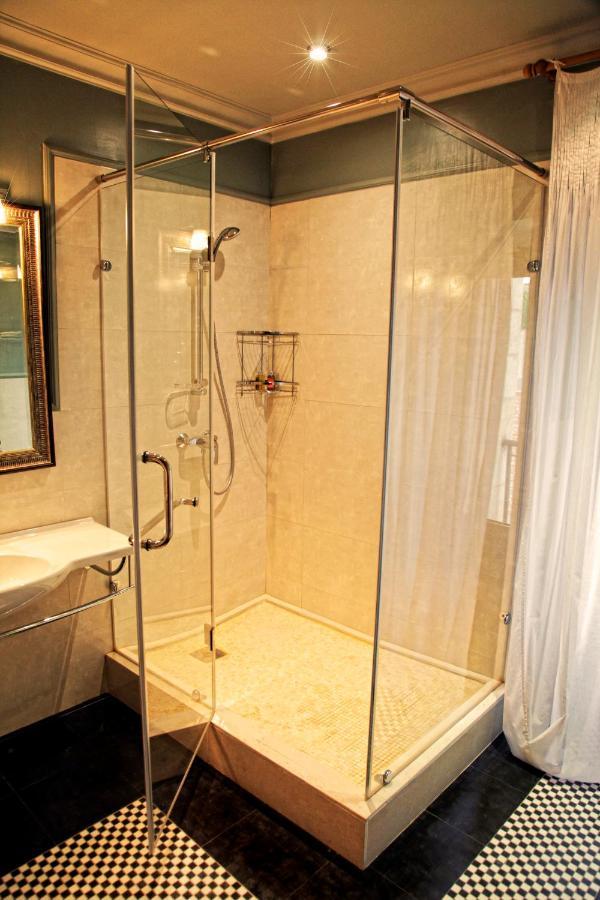 Plaza Hotel Kokshetau Bagian luar foto